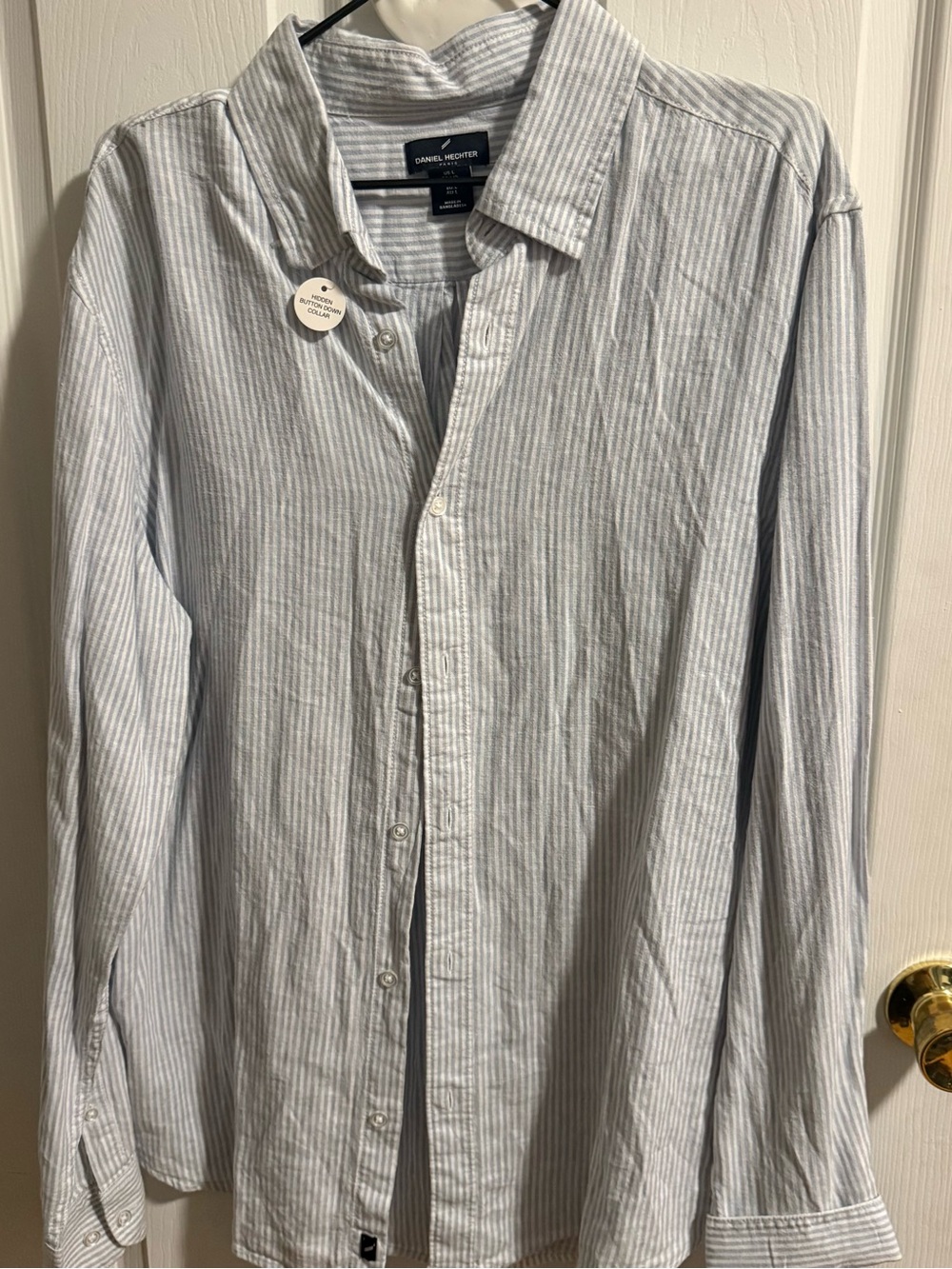 Daniel Hechter Men’s Blue and White Vertical Stripe Button-Down Shirt